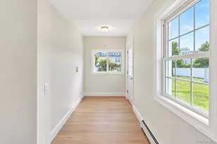 8 Burchell Blvd, Bay Shore, NY 11706 - Photo 27