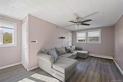 9 Watson, East Islip, NY 11730 - Photo 25