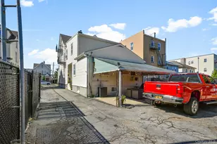 35 Charles St, New Rochelle, NY 10801 - Photo 43