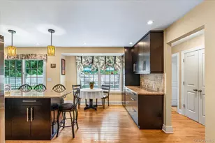 53 State Pl, Huntington, NY 11743 - Photo 7