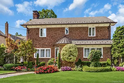 248 148th Street, Whitestone, NY 11357 - Photo 3