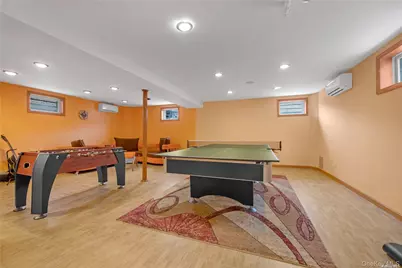 65-24 Ellwell Crescent, Rego Park, NY 11374 - Photo 21