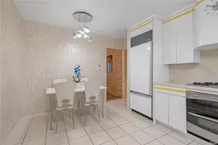 65-24 Ellwell Crescent, Rego Park, NY 11374 - Photo 11
