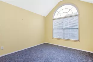 218 Kettles Ln, Medford, NY 11763 - Photo 19