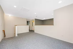 218 Kettles Ln, Medford, NY 11763 - Photo 21