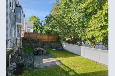 315 Stanley Avenue, Mamaroneck, NY 10543 - Photo 13