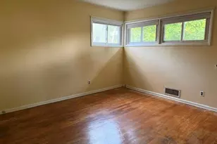 46 Alexander Dr, Syosset, NY 11791 - Photo 7