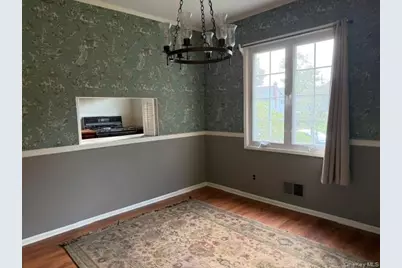 46 Alexander Drive, Syosset, NY 11791 - Photo 3