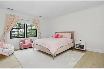 333 Lyncroft Road, New Rochelle, NY 10804 - Photo 25