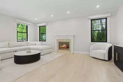 333 Lyncroft Road, New Rochelle, NY 10804 - Photo 13