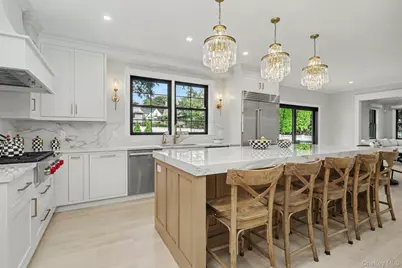 333 Lyncroft Road, New Rochelle, NY 10804 - Photo 7