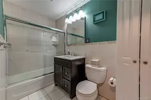 337 Mariners Way, Copiague, NY 11726 - Photo 13
