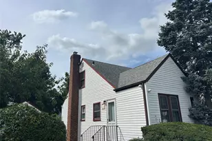 304 Lorraine St, Bellmore, NY 11710 - Photo 3
