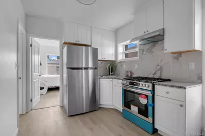 2511 126th Street, Flushing, NY 11354 - Photo 5