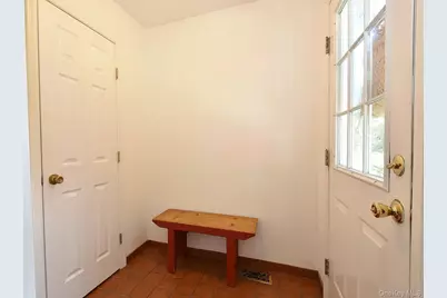 11 Urbans Road, Sound Beach, NY 11789 - Photo 25