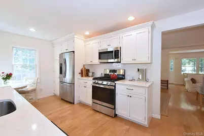 11 Urbans Road, Sound Beach, NY 11789 - Photo 15