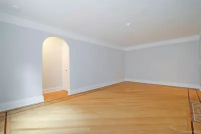 1 Broad Parkway #4L, White Plains, NY 10601 - Photo 9