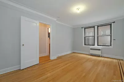 1 Broad Parkway #4L, White Plains, NY 10601 - Photo 21