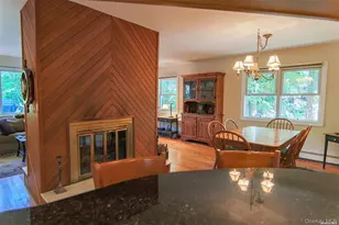 101 N Country Rd, Shoreham, NY 11786 - Photo 9