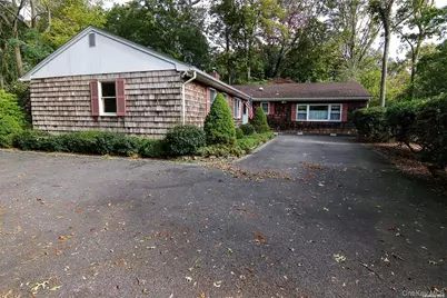 101 N Country Road, Shoreham, NY 11786 - Photo 25