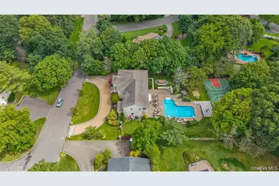 65 Threepence Drive, Melville, NY 11747 - Photo 45