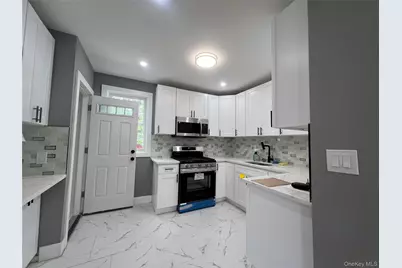 16731 109th Avenue, Jamaica, NY 11433 - Photo 11