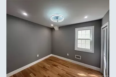 16731 109th Avenue, Jamaica, NY 11433 - Photo 19