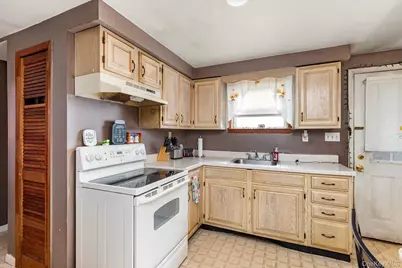 270 Old Commack Road, Kings Park, NY 11754 - Photo 19