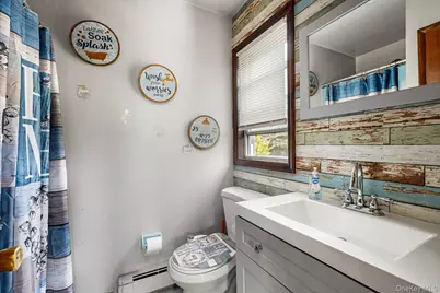 270 Old Commack Road, Kings Park, NY 11754 - Photo 9