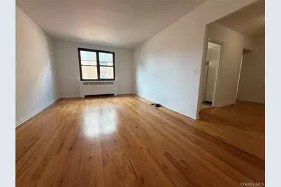 23 Schenck Avenue #3Af, Great Neck, NY 11021 - Photo 5