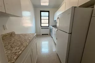 23 Schenck Ave, Great Neck, NY 11021 - Photo 11