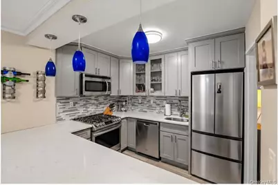 14 Westview Avenue #201, Tuckahoe, NY 10707 - Photo 9