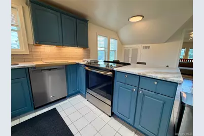 9 Lafayette Street #2, Verplanck, NY 10596 - Photo 3