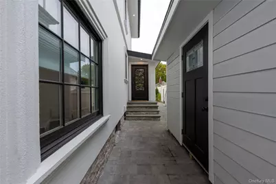 162-07 12th Road, Whitestone, NY 11357 - Photo 3