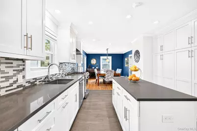 34 Smith Avenue, White Plains, NY 10605 - Photo 11
