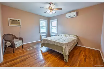 29 Prospect Avenue, Lynbrook, NY 11563 - Photo 9