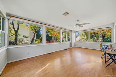 514 Round Lake Park Road, Monroe, NY 10950 - Photo 11
