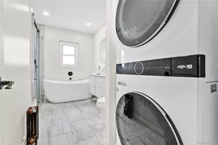 120-05 179th St, Springfield Gardens, NY 11434 - Photo 17