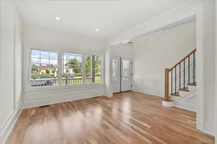 51 Willis Ave, Syosset, NY 11791 - Photo 7