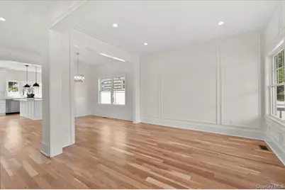 51 Willis Avenue, Syosset, NY 11791 - Photo 9