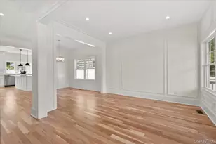 51 Willis Ave, Syosset, NY 11791 - Photo 9
