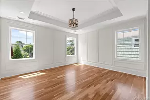 51 Willis Ave, Syosset, NY 11791 - Photo 33