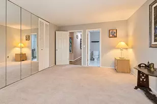 810 Woodland Ct, Coram, NY 11727 - Photo 11