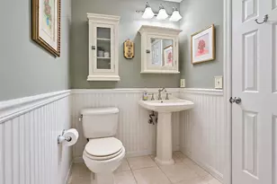 810 Woodland Ct, Coram, NY 11727 - Photo 15