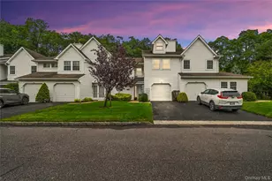 170 Thomas Ln, East Setauket, NY 11733 - Photo 1