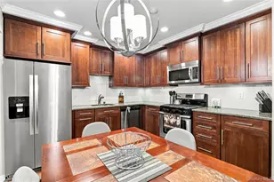 170 Thomas Ln, East Setauket, NY 11733 - Photo 13