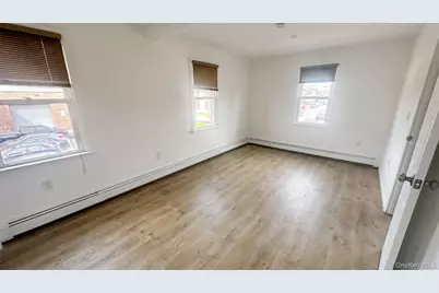 480 Westbury Avenue #1, Carle Place, NY 11514 - Photo 7