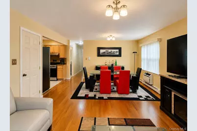 2357 Demeyer Street, Bronx, NY 10469 - Photo 25