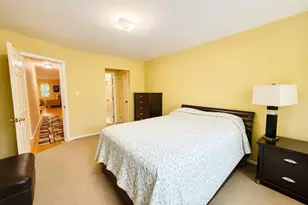 2357 Demeyer St, Bronx, NY 10469 - Photo 33