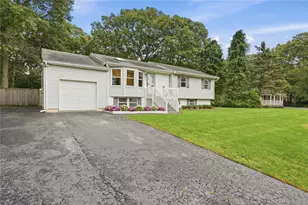 21 Lisa Ct, Shirley, NY 11967 - Photo 45